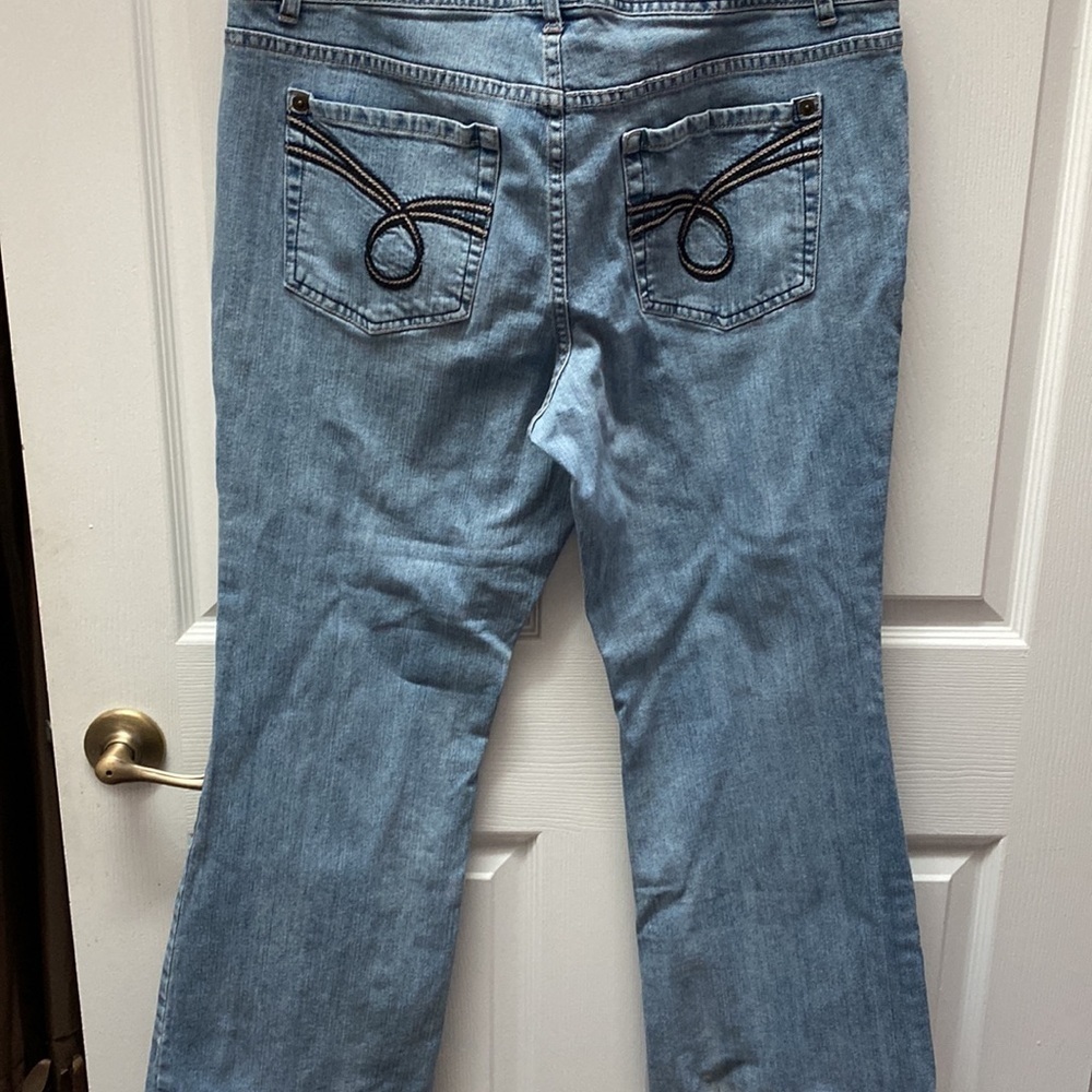 Z womens Torrid casual solid blue plus size jeans 18 short - Picture 4 of 4
